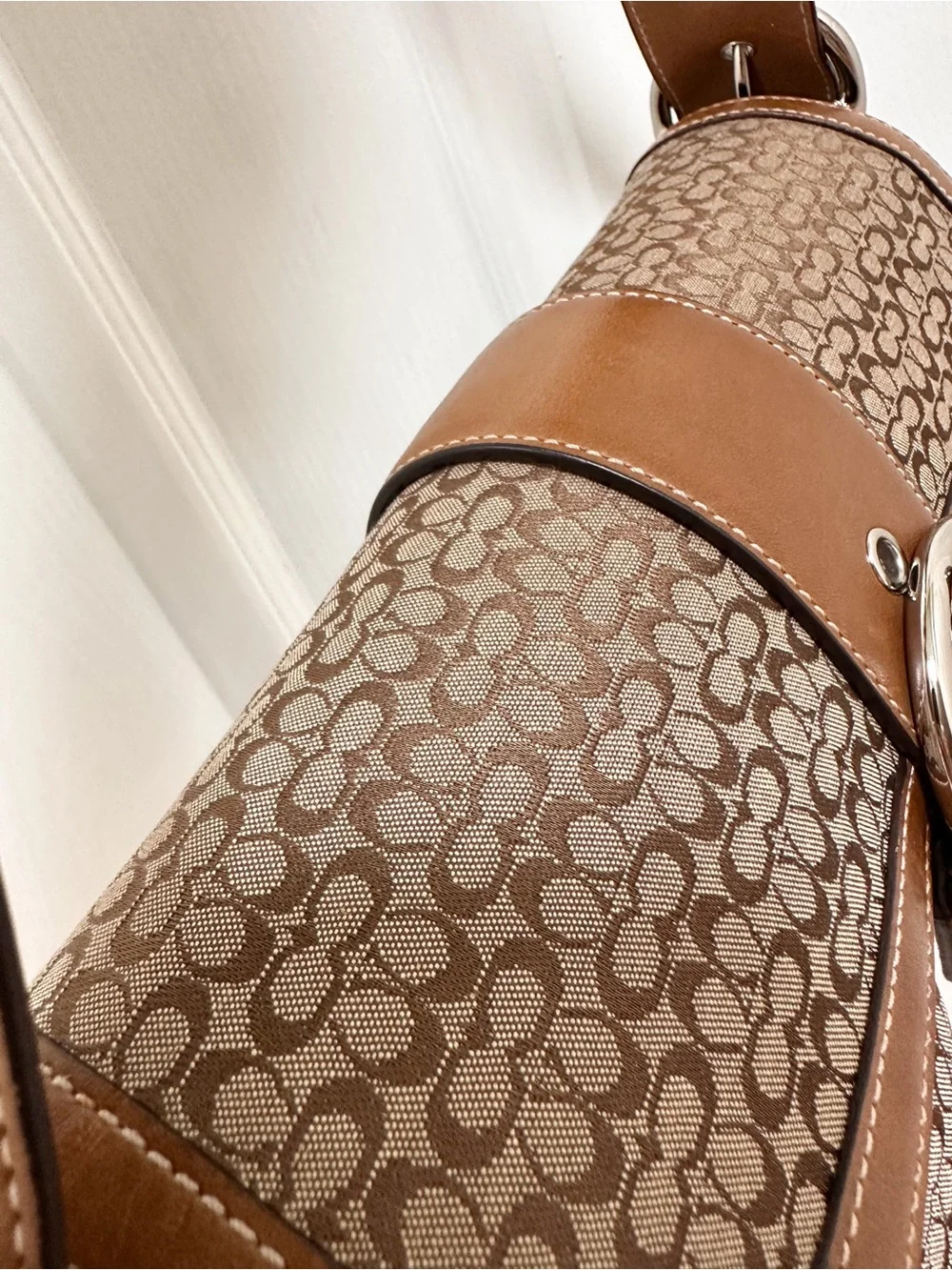 Coach Soho Buckle Flap Medium Shoulder Bag Mini Signature Jacquard Y2K